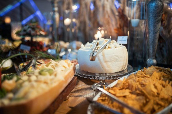 How to boost loyalty and attract returning patrons to your bar